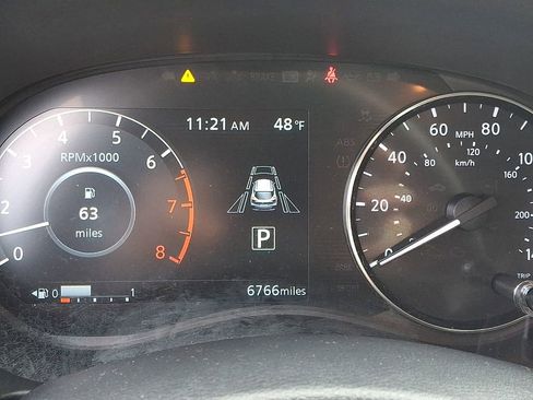 Certified 2024 Nissan Kicks SV image 19