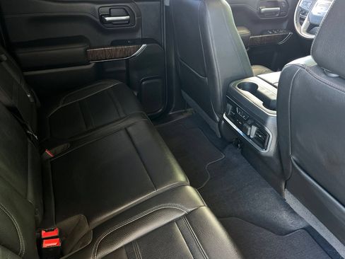 Used 2019 GMC Sierra 1500 Denali w/ Denali Ultimate Package AWD/4WD image 19