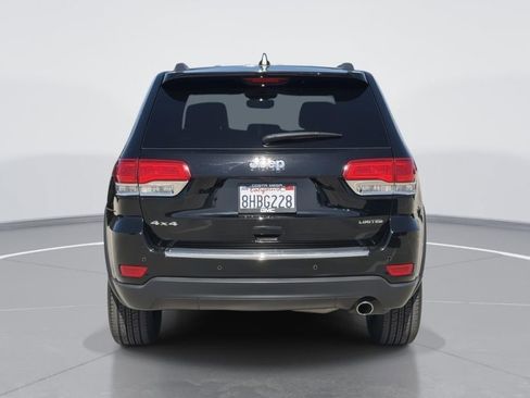 Used 2017 Jeep Grand Cherokee Limited w/ Luxury Group II AWD/4WD image 4