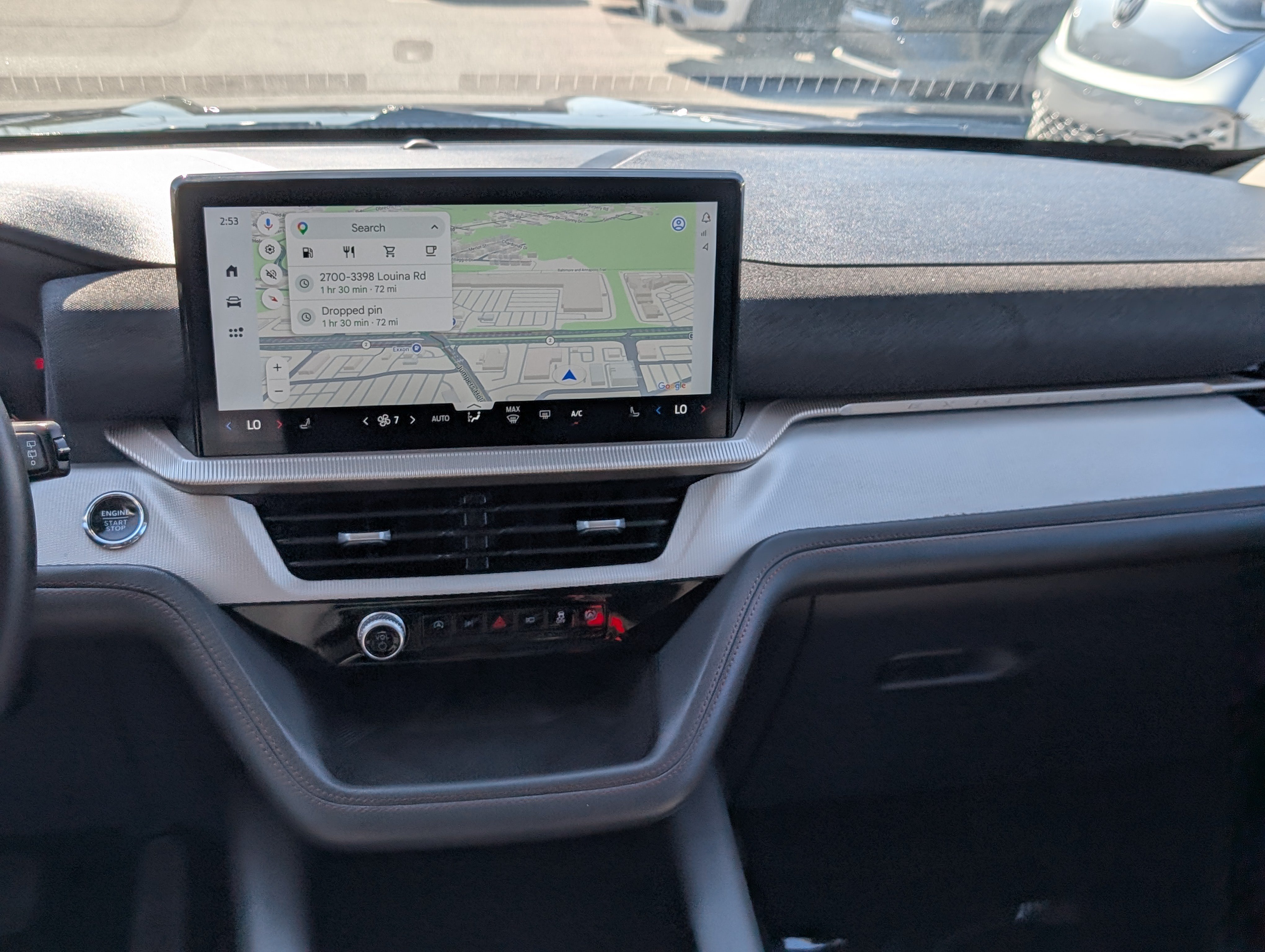 Used 2025 Ford Explorer Active AWD/4WD image 19