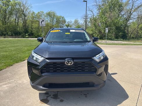 Used 2024 Toyota RAV4 XLE image 2