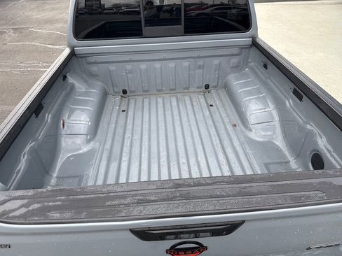 Used 2022 Nissan Frontier PRO-4X w/ Off-Road Protection Package image 25