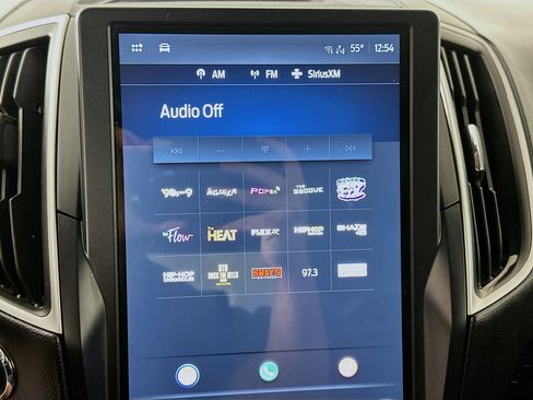 Used 2023 Ford Edge SEL image 21