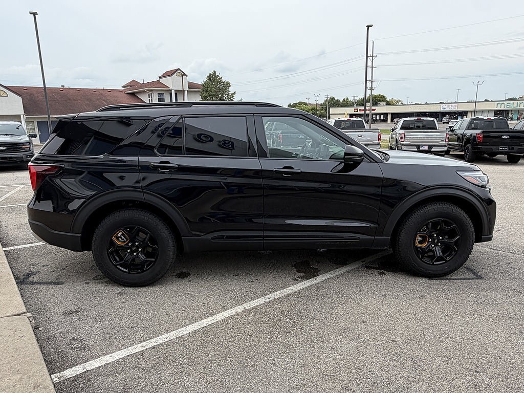 Used 2026 Ford Explorer Tremor w/ Tremor Ultimate Package AWD/4WD image 4