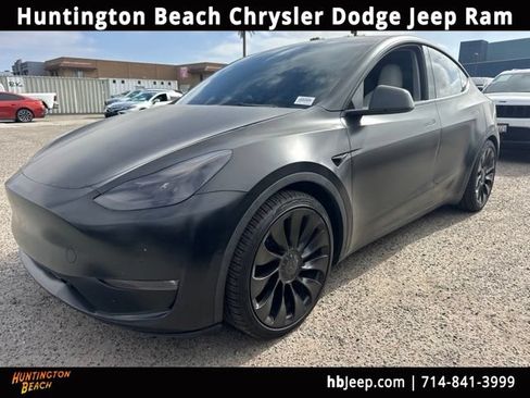 Used 2022 Tesla Model Y Performance AWD/4WD image 1