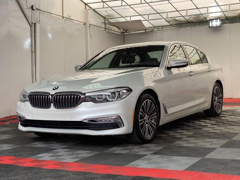 Used 2018 BMW 540i xDrive AWD/4WD image 3