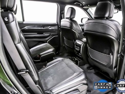 Used 2022 Jeep Grand Cherokee L Laredo image 33