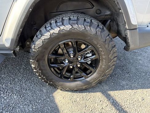 Used 2023 Jeep Wrangler Unlimited Sport AWD/4WD image 26