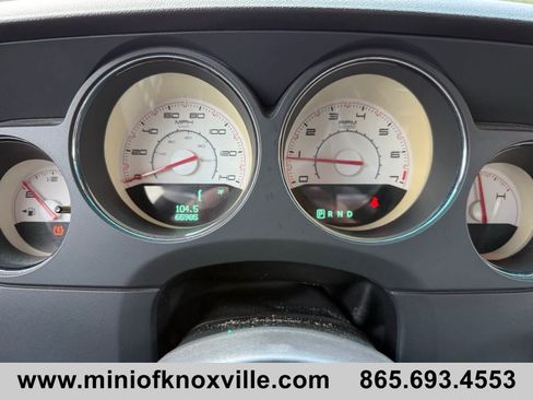 Used 2011 Dodge Challenger RWD image 30