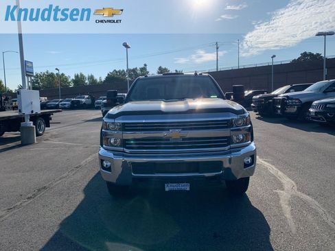 Used 2015 Chevrolet Silverado 3500 LT AWD/4WD image 2