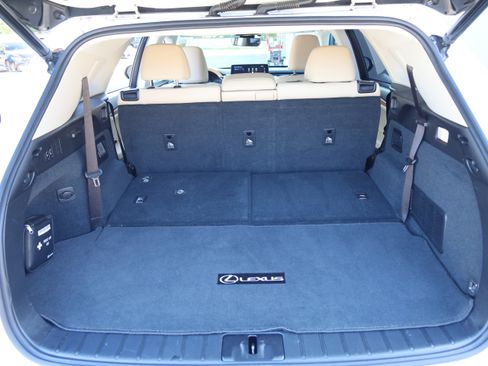 Used 2021 Lexus RX 350L FWD w/ Premium Package image 37