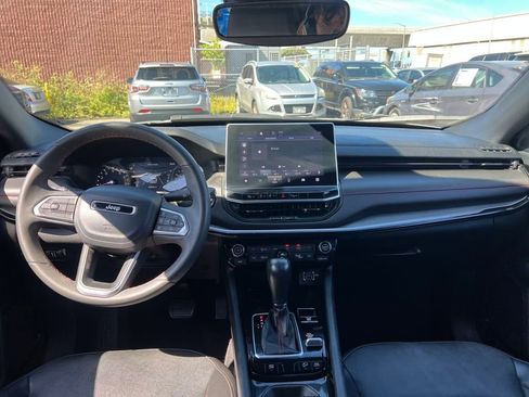 Used 2023 Jeep Compass Trailhawk image 15