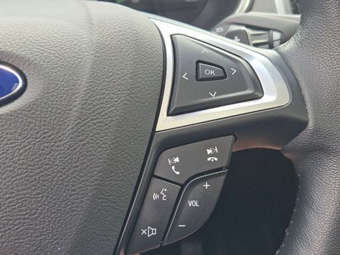 Used 2017 Ford Edge Titanium w/ Equipment Group 301A AWD/4WD image 33