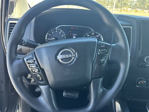 Used 2022 Nissan Frontier SV RWD image 24