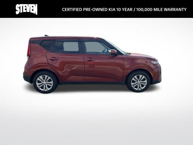 Used 2021 Kia Soul LX FWD image 3