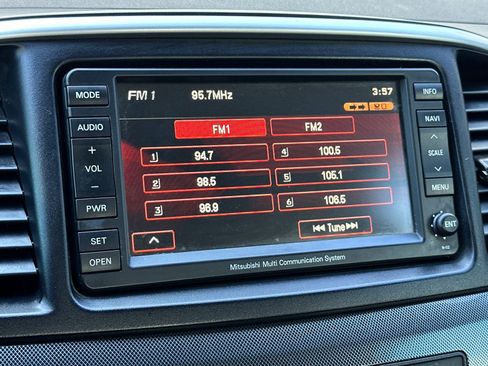 Used 2010 Mitsubishi Lancer Evolution GSR image 25