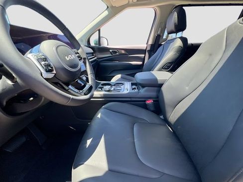 New 2026 Kia Carnival SX w/ SX Dark Edition Package FWD image 22