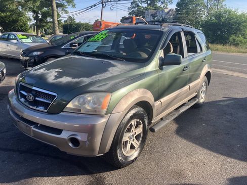 Used 2004 Kia Sorento EX AWD/4WD image 3