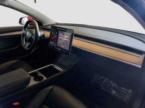Used 2023 Tesla Model 3 Standard Range RWD image 29