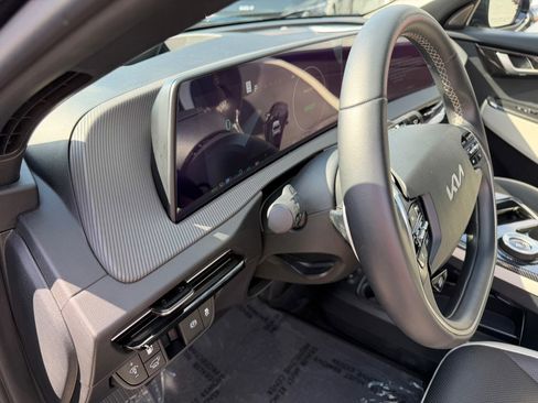 Used 2024 Kia EV6 GT-Line RWD image 12