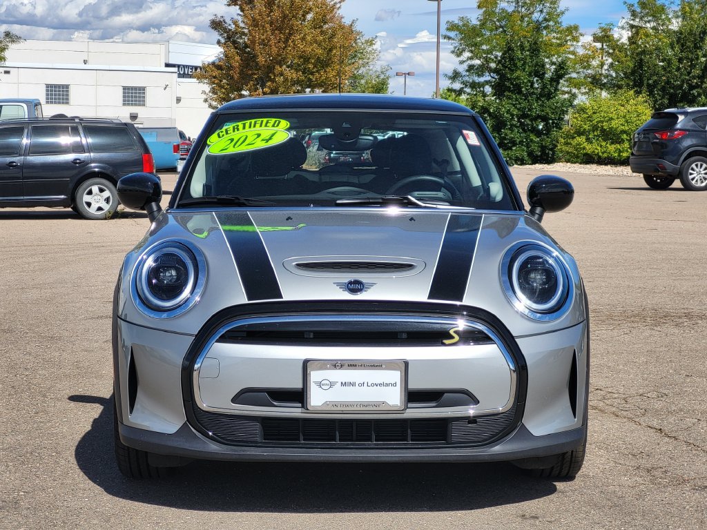 Used 2024 MINI Cooper SE FWD image 2