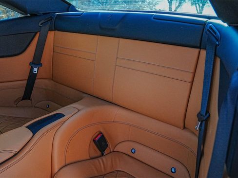 Used 2018 Ferrari California T image 35