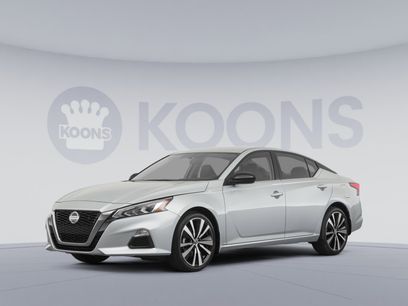 Used 2020 Nissan Altima 2.5 SR w/ Premium Package