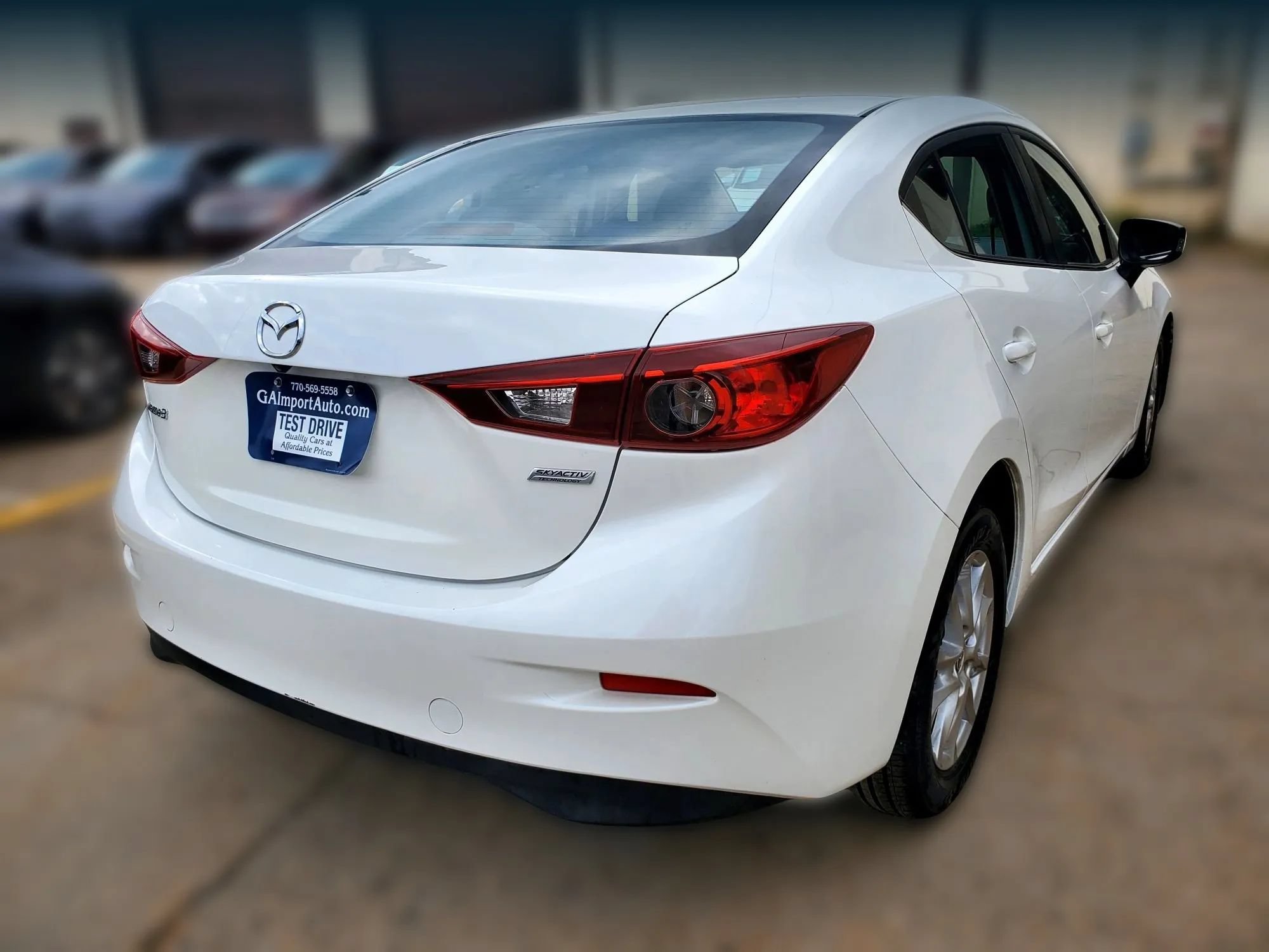 Used 2016 MAZDA MAZDA3 i Sport w/ Preferred Equipment Package FWD image 12