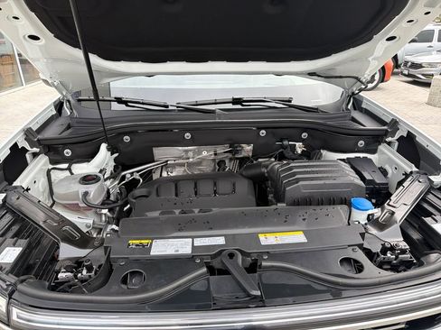 Certified 2024 Volkswagen Atlas SEL image 25