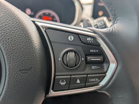 Used 2023 Acura MDX w/ Technology Package FWD image 19