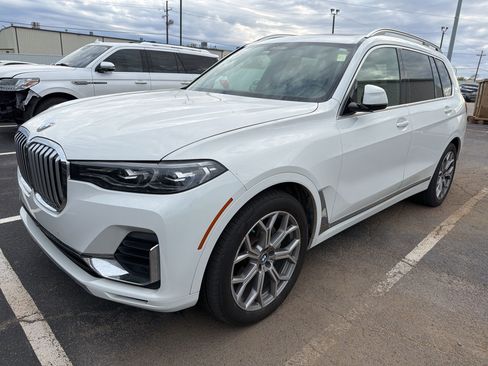 Used 2019 BMW X7 xDrive40i w/ Premium Package image 1
