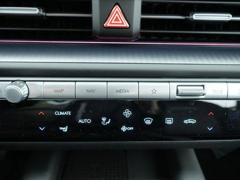 New 2025 Hyundai Ioniq 6 SEL image 34