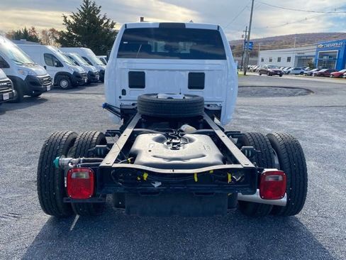 New 2026 RAM 5500 Tradesman w/ Chrome Appearance Group image 6