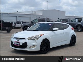 Used 2016 Hyundai Veloster w/ Option Group 02 FWD video 1