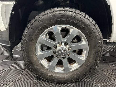 Used 2023 RAM 2500 Big Horn w/ Level 2 Equipment Group AWD/4WD image 35