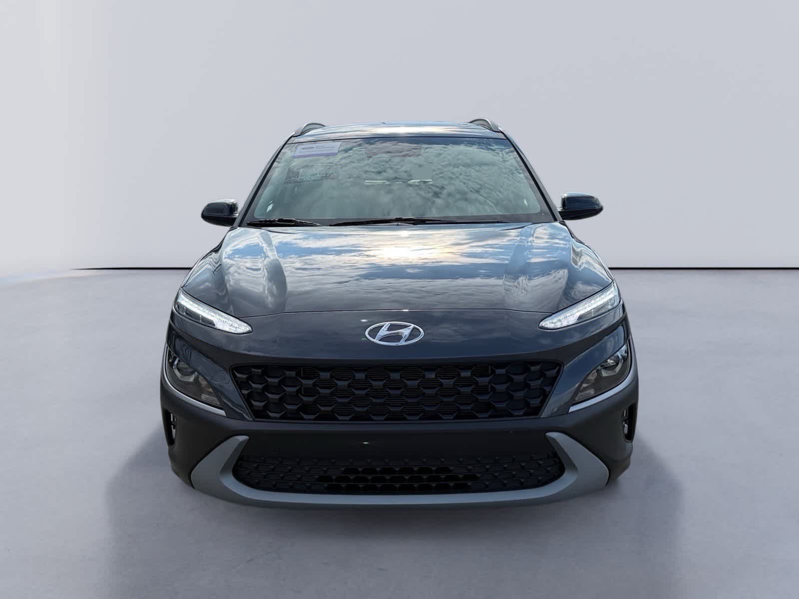 Used 2023 Hyundai Kona SEL w/ Convenience Package FWD image 8
