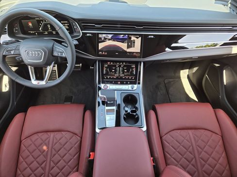 New 2026 Audi SQ7 Prestige AWD/4WD image 30