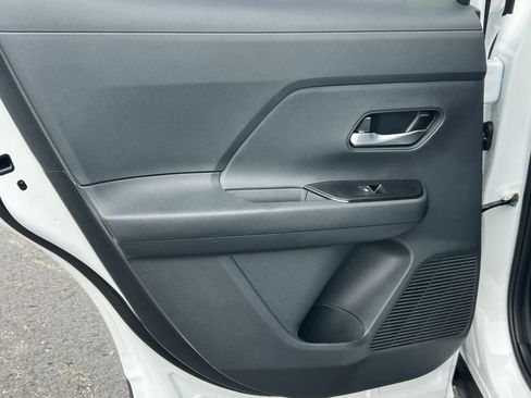 New 2026 Nissan Kicks SR w/ SR Premium Package image 34