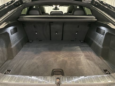 Used 2023 BMW X6 xDrive40i w/ M Sport Package image 28