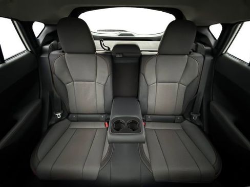 Used 2024 Subaru Crosstrek 2.5i Limited w/ Crosstrek Mirror Package AWD/4WD image 16