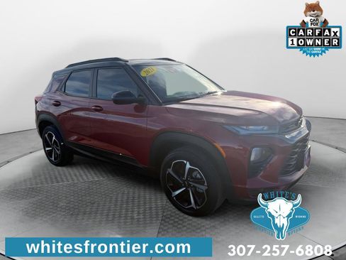 Certified 2021 Chevrolet TrailBlazer RS w/ Sun and Liftgate Package image 8