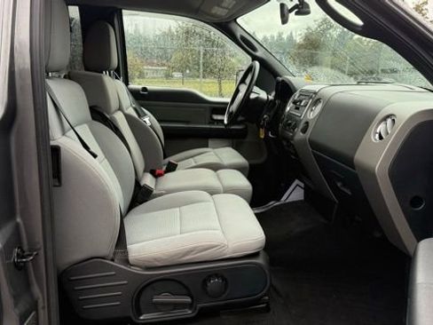 Used 2004 Ford F150 Lariat image 14