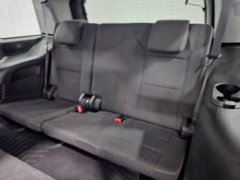 Used 2018 GMC Yukon SLE AWD/4WD image 13