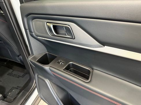 New 2026 Ford Explorer ST-Line image 27