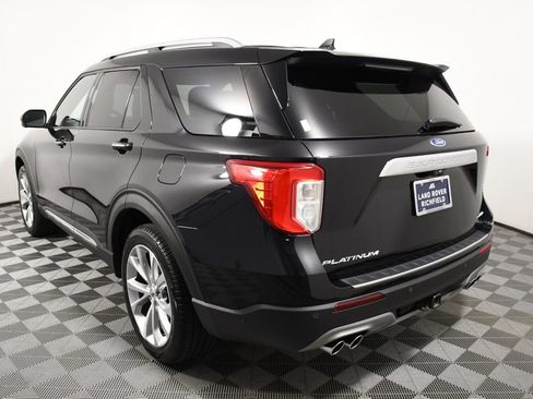 Used 2021 Ford Explorer Platinum w/ Equipment Group 601A AWD/4WD image 4