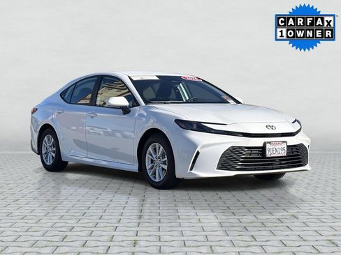 Certified 2025 Toyota Camry LE image 10