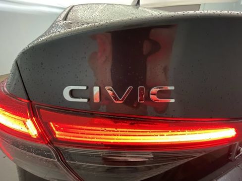 Used 2024 Honda Civic Sport image 25