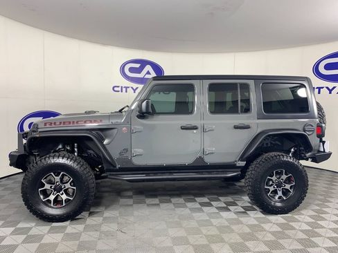 Used 2018 Jeep Wrangler Unlimited Rubicon w/ Cold Weather Group AWD/4WD image 6
