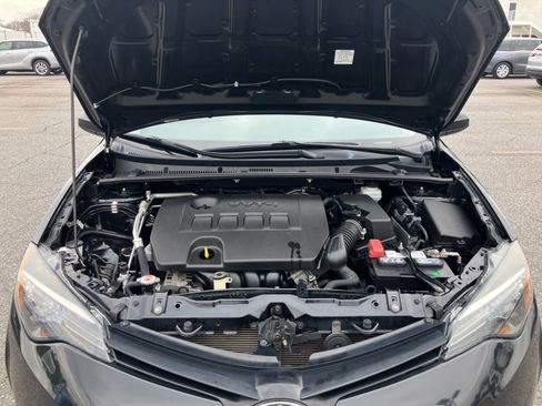 Used 2019 Toyota Corolla LE image 20