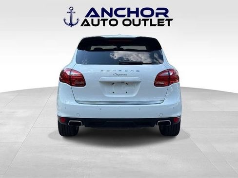 Used 2014 Porsche Cayenne AWD/4WD image 7